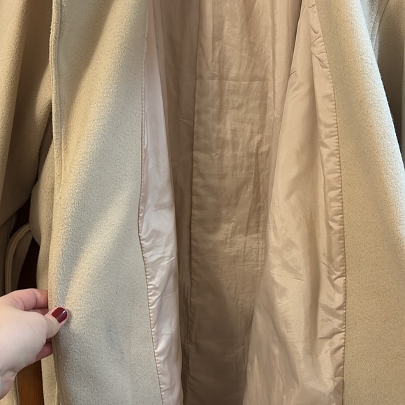 Winter jacket - Picture 3 of 5